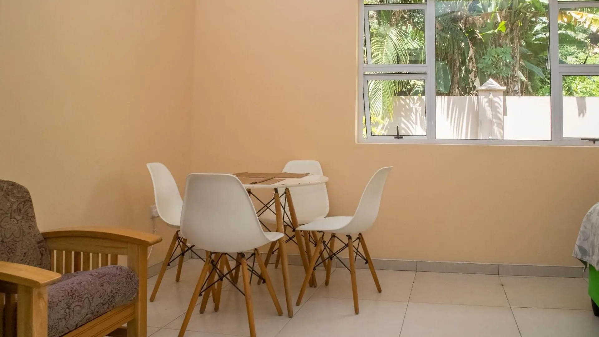 Апартаменты Beau Bassin Inn Baie Lazare  Сейшельские острова